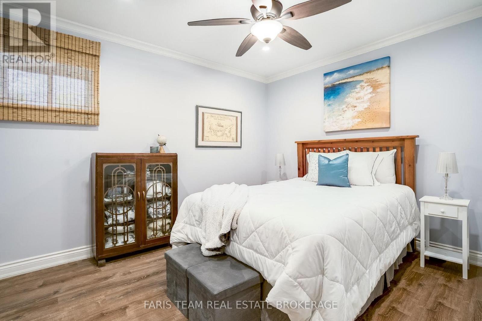 135 FOREST GLEN DRIVE - Image 35