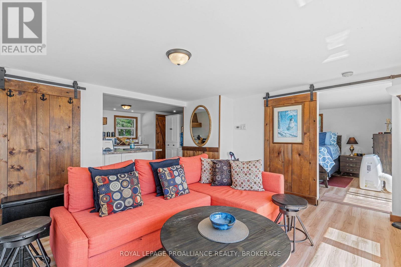 467 UB 4 ROAD - Image 7