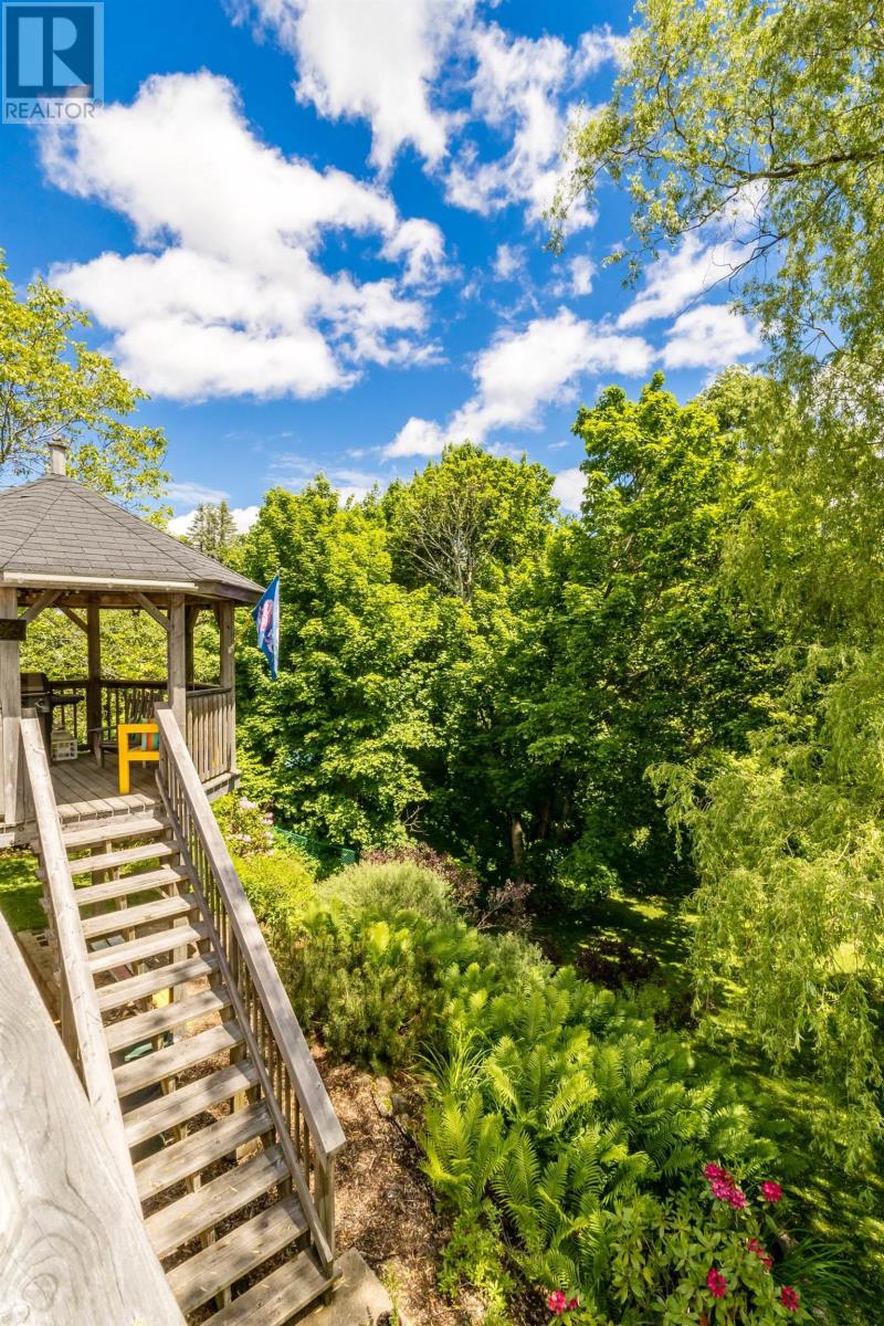 Property 40 of 46 of 15 Grandview Drive