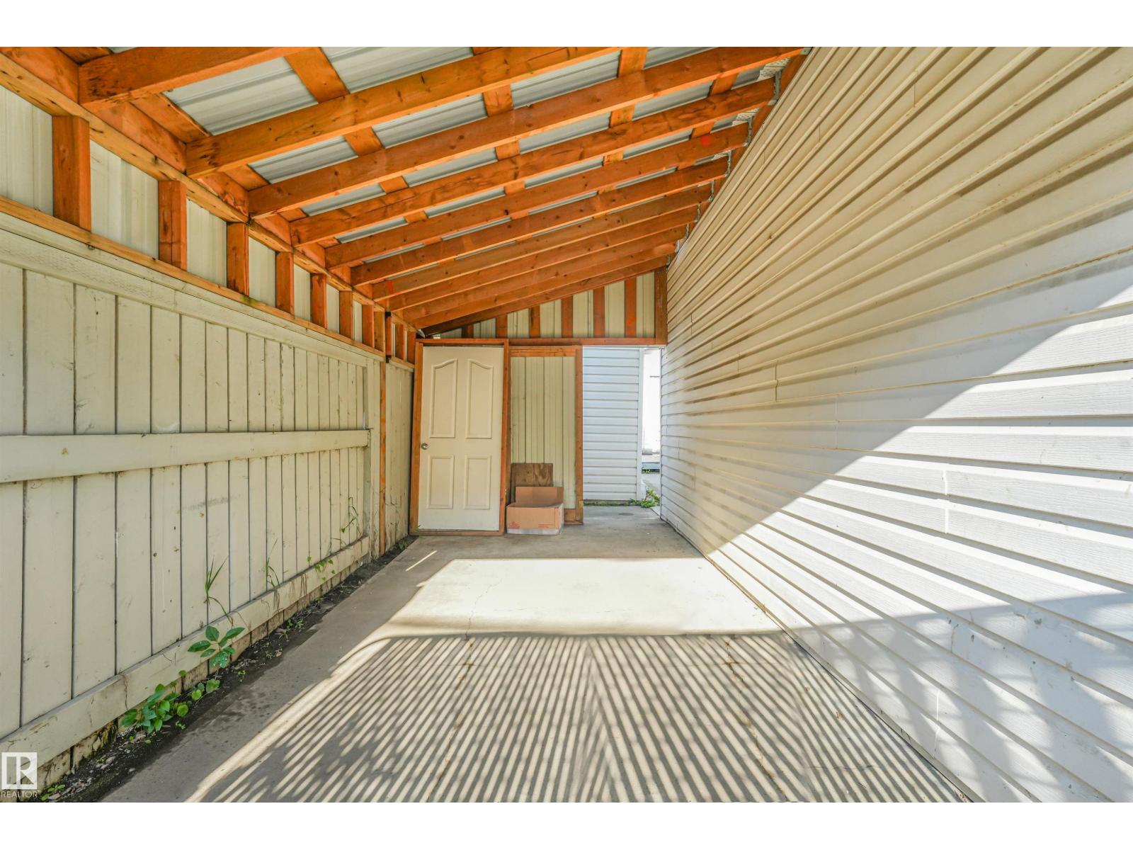 12209 94 ST NW - 42