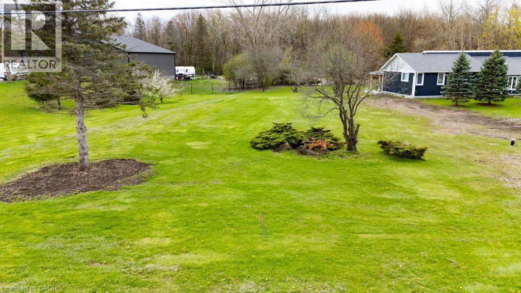 121 DODGE Drive — photo 3