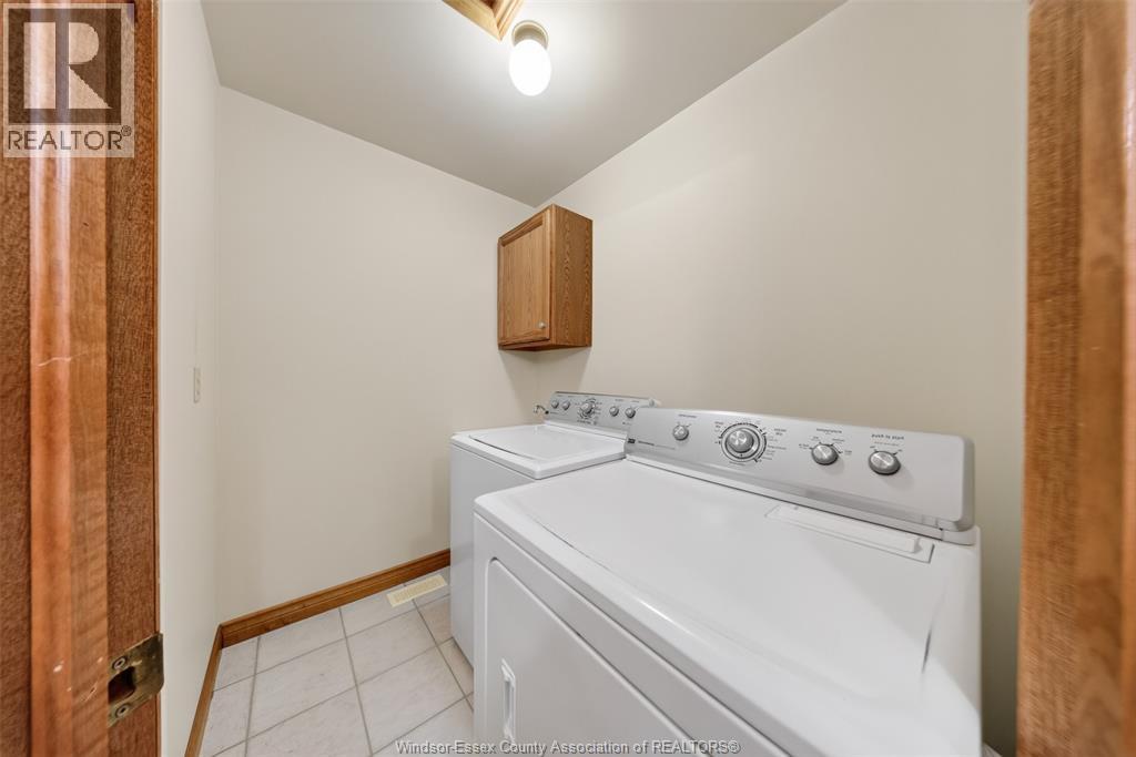 589 OLCOTT AVENUE - Image 33