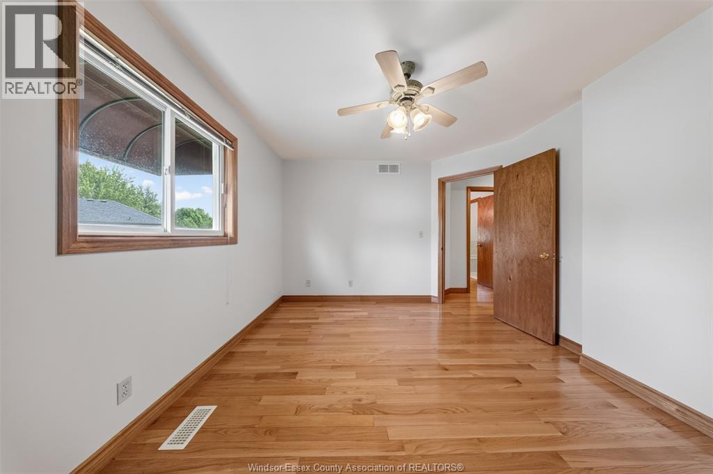 589 OLCOTT AVENUE - Image 36