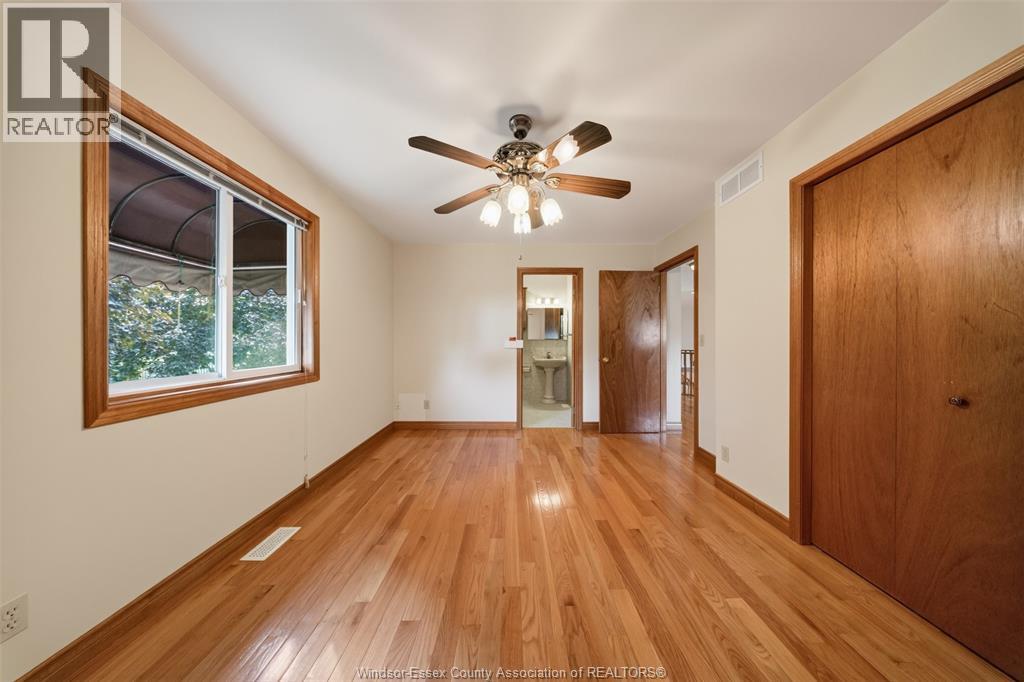 589 OLCOTT AVENUE - Image 38