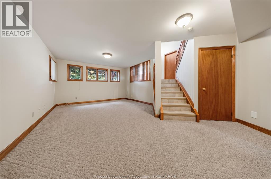 589 OLCOTT AVENUE - 42
