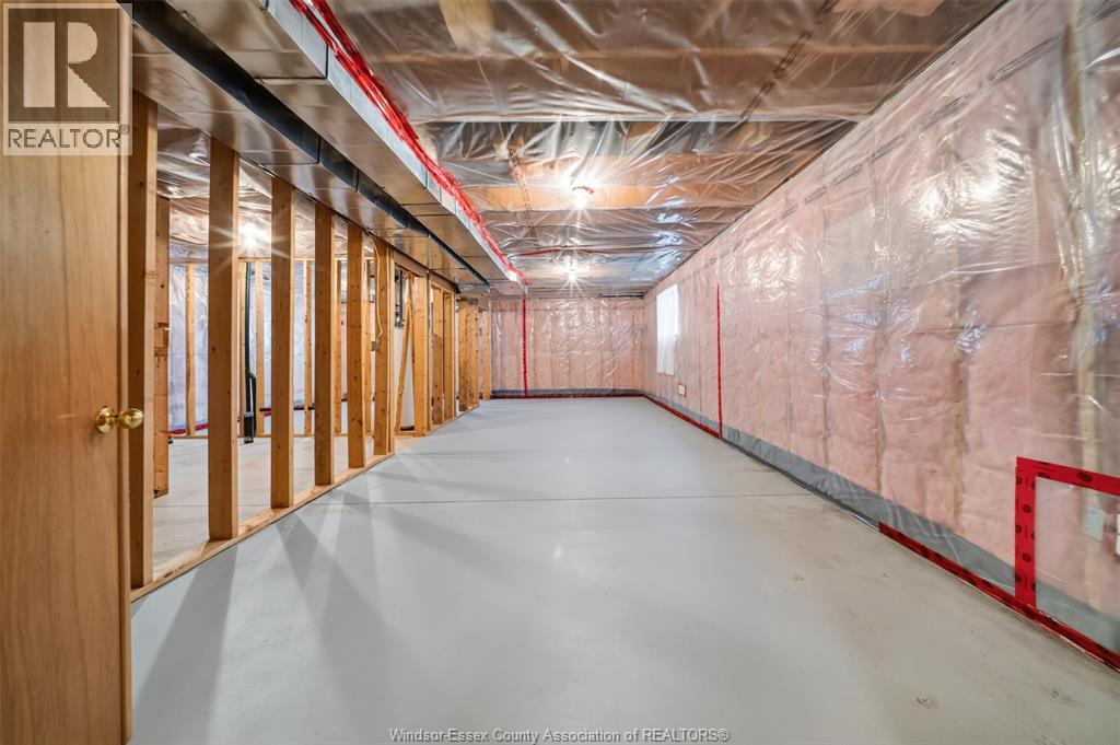 589 OLCOTT AVENUE - Image 45