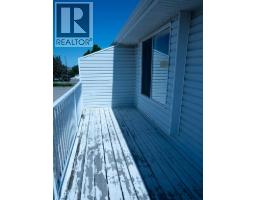 64 Valleyview Drive Sw, Medicine Hat, AB T1A8N6 Photo 22