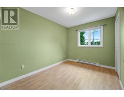 79 Swansea Street thumbnail 18
