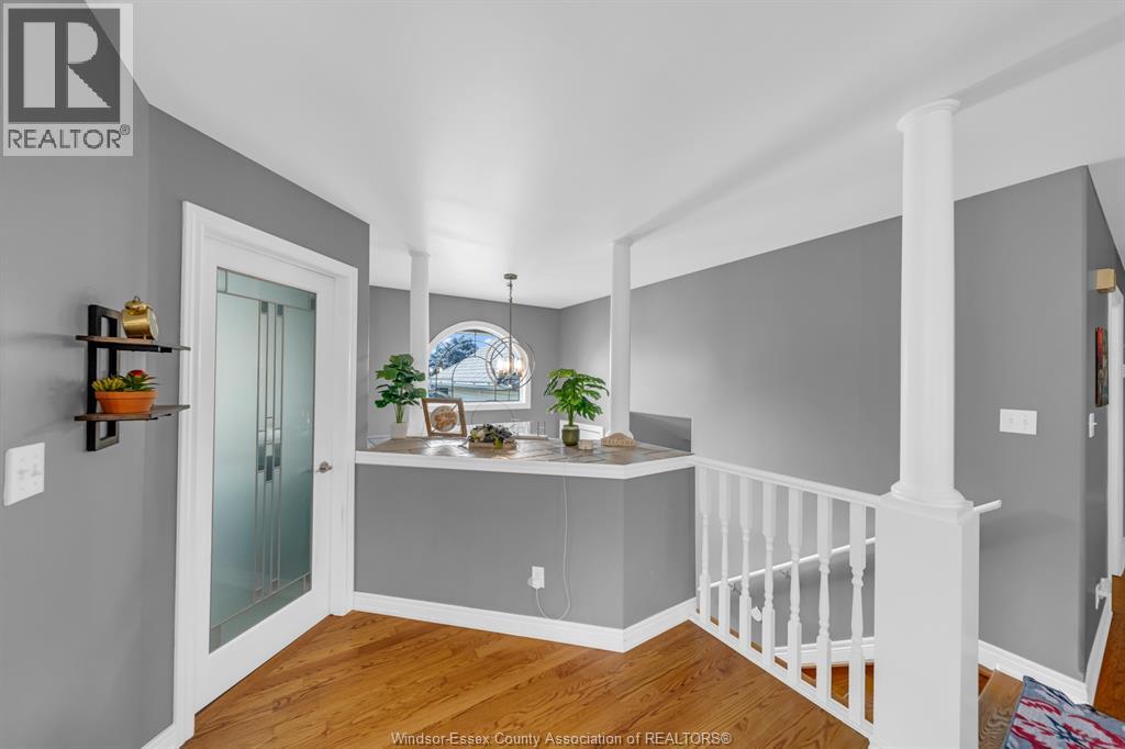 68 Wakefield AVENUE - 8
