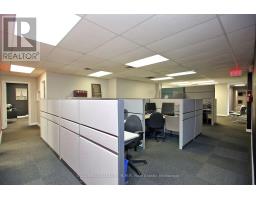 202 - 179 King Street E, Oshawa, ON L1H1C2 Photo 8