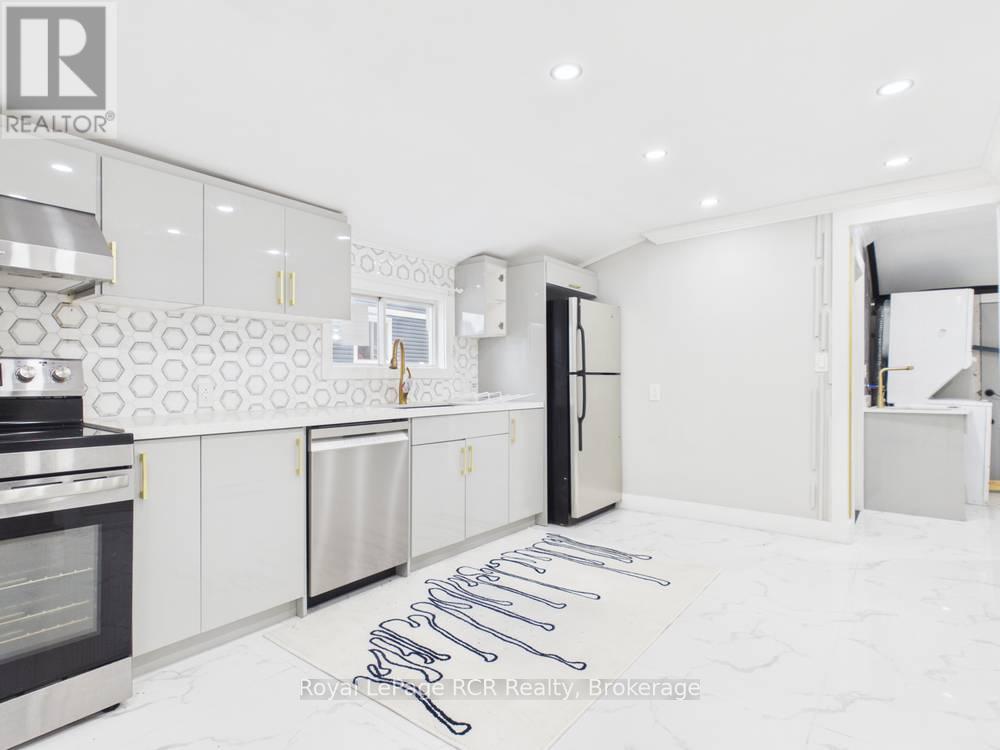 106 KING STREET - Image 10