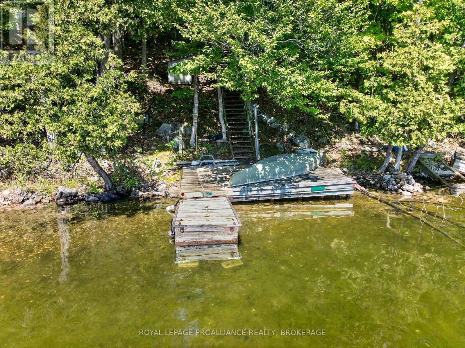 20 PORCUPINE ISLAND - Image 4