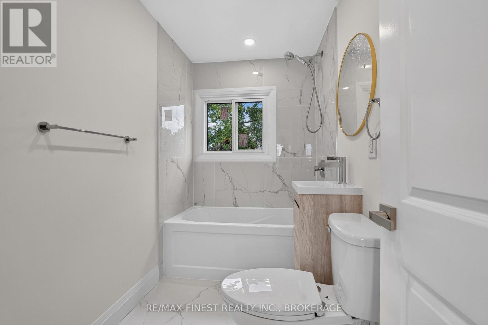 17 LONDON AVENUE - Image 21
