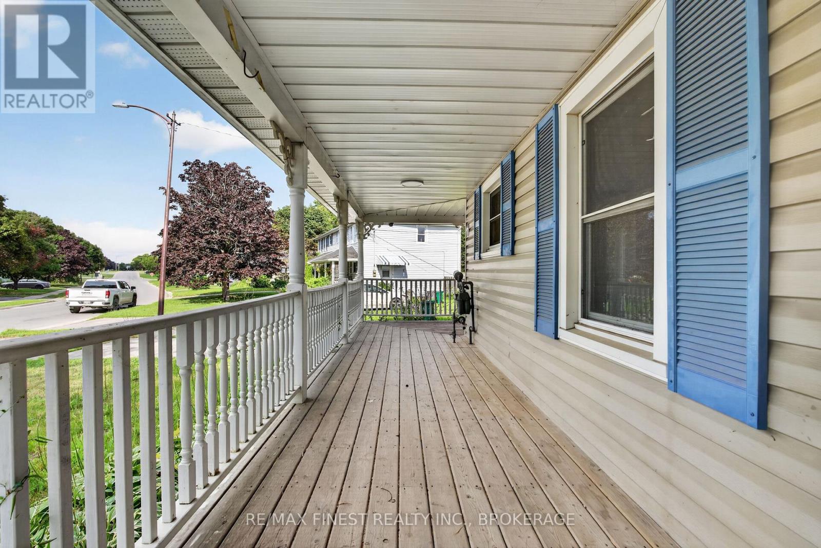 17 LONDON AVENUE - Image 4