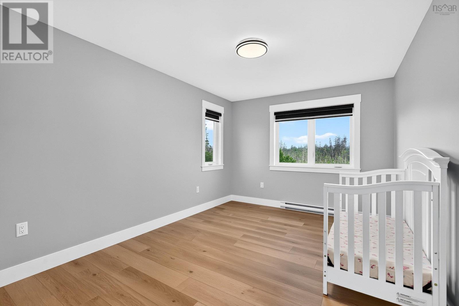 Property 32 of 42 of 500 Hemlock Drive