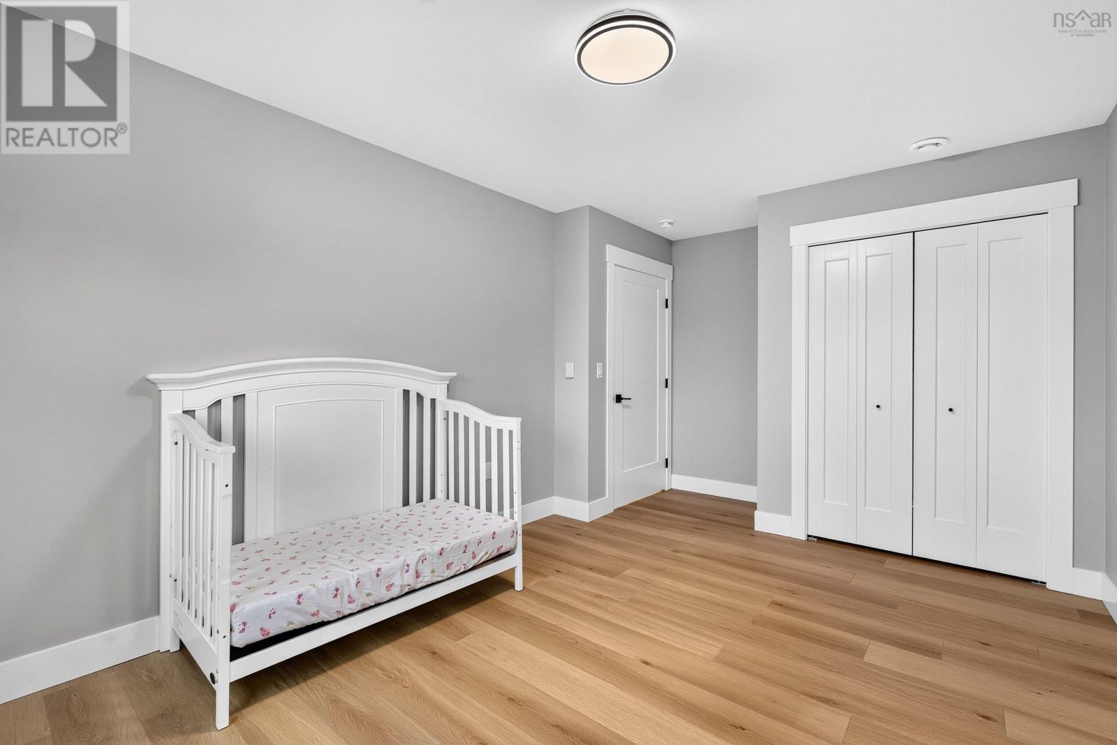 Property 31 of 42 of 500 Hemlock Drive