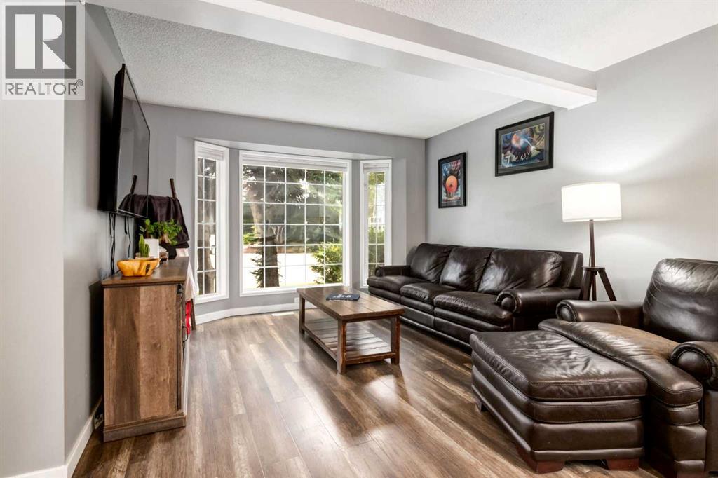 339 Coverdale Court NE - 3