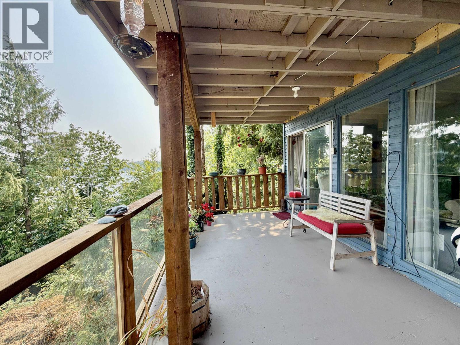 784 MARINE DRIVE, Gibsons