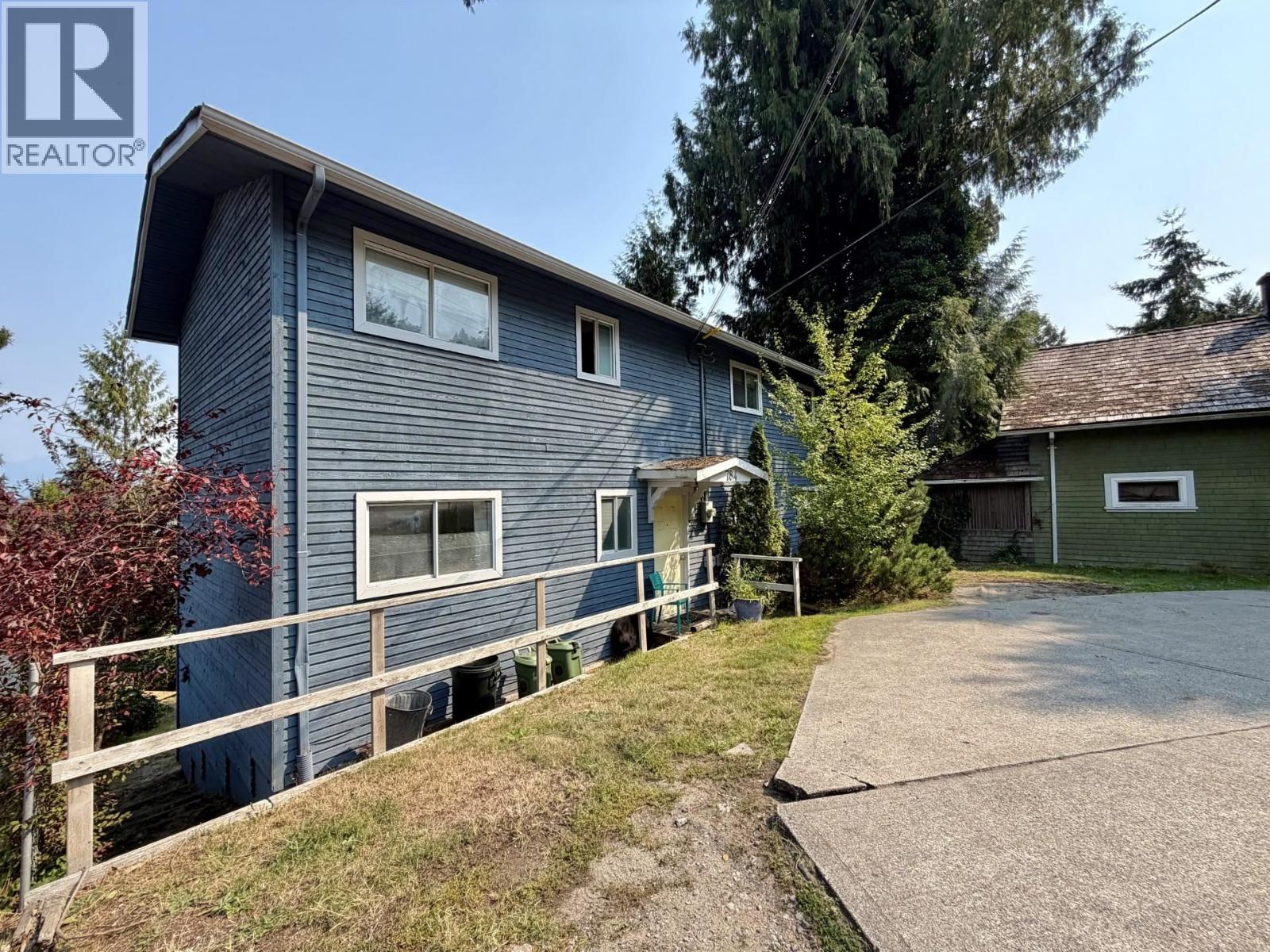 784 MARINE DRIVE, Gibsons