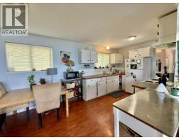 784 Marine Drive, Gibsons, BC V0N1V1 Photo 8