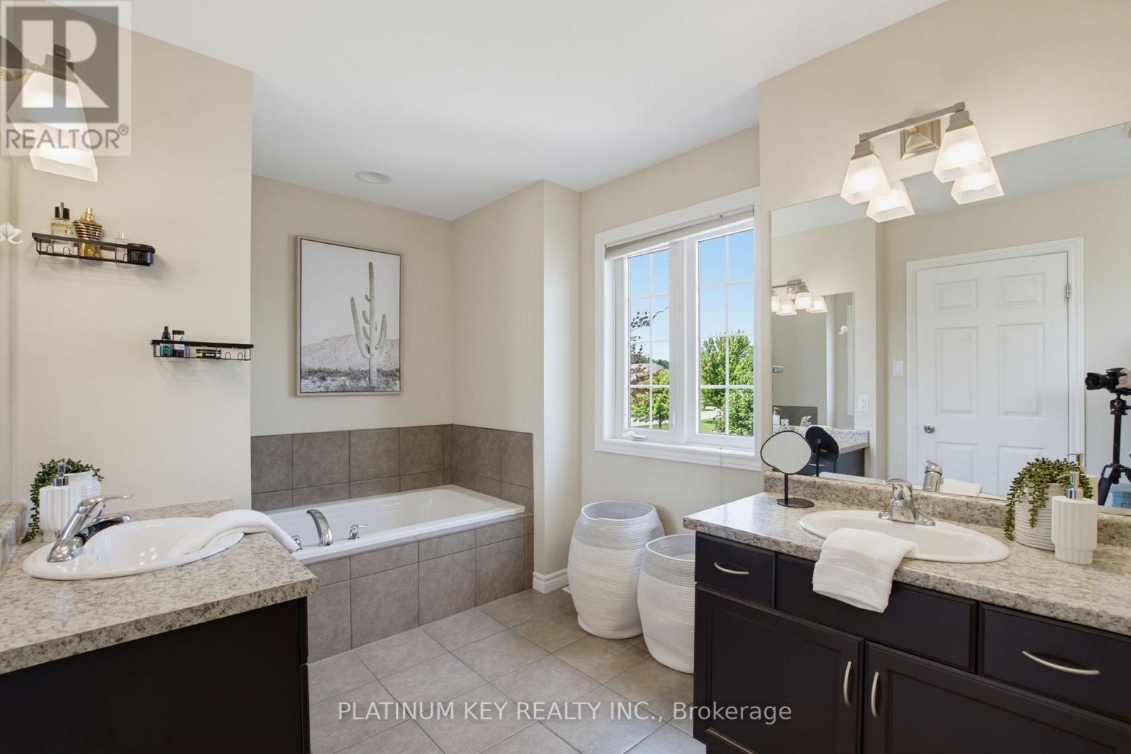 114 JENNA DRIVE - Image 22