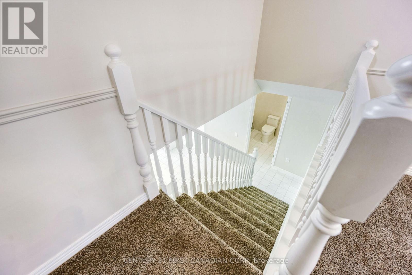 #W45 1500 VENETIAN BOULEVARD - Image 30
