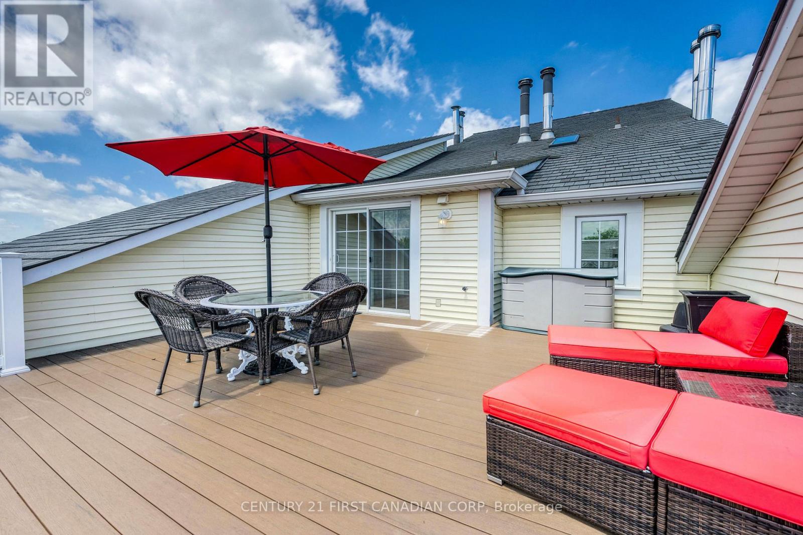 #W45 1500 VENETIAN BOULEVARD - Image 39