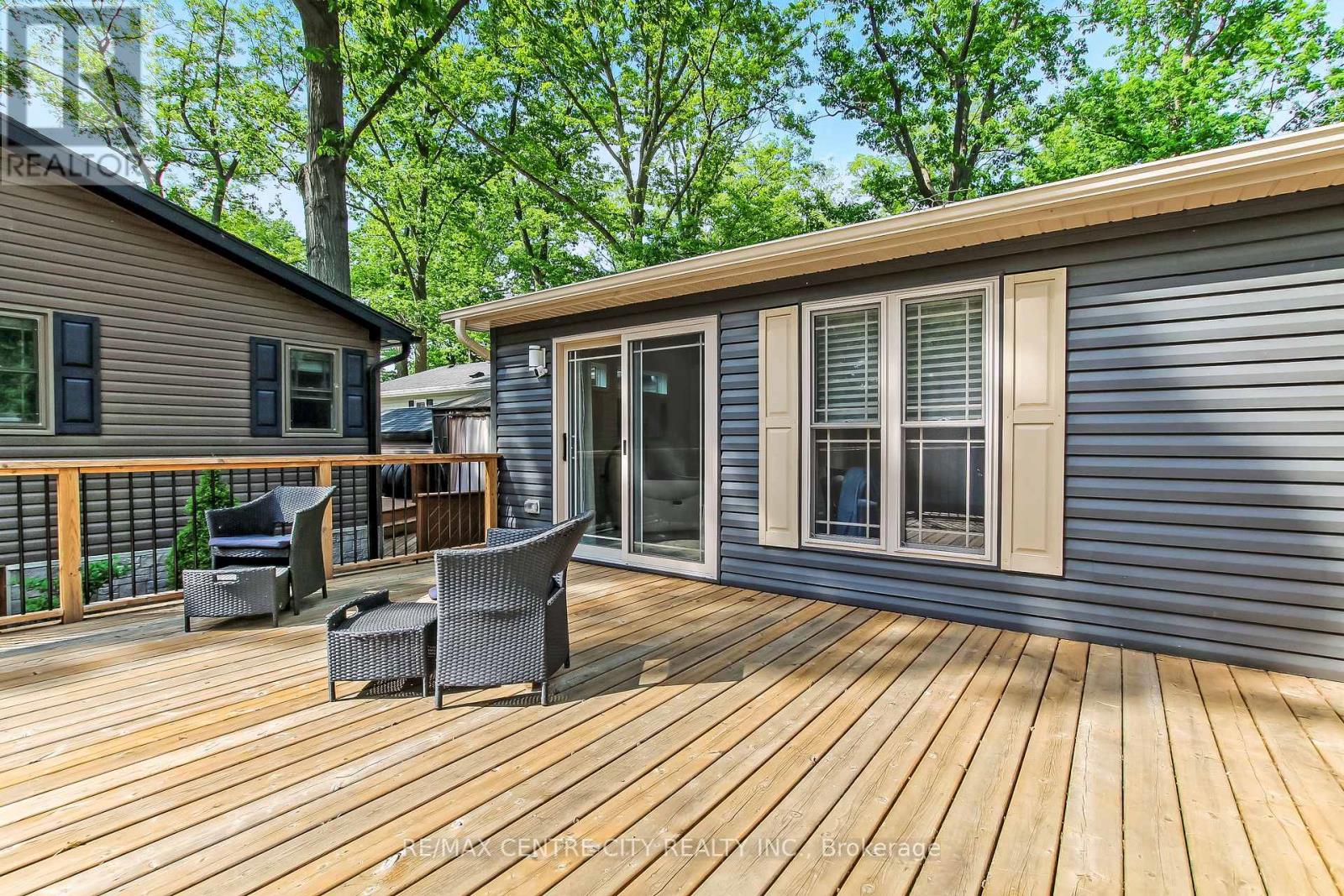#30 22790 AMIENS ROAD - Image 5