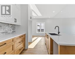 115 Addison Avenue, Lucan Biddulph, ON N0M2J0 Photo 10