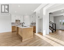 Bedroom 3 - 115 Addison Avenue, Lucan Biddulph, ON N0M2J0 Photo 8