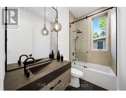 193 Beechwood Crescent, Newmarket, ON L3Y1W2 Photo 16