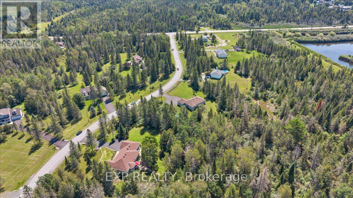 113 GREY FOX DRIVE - 45