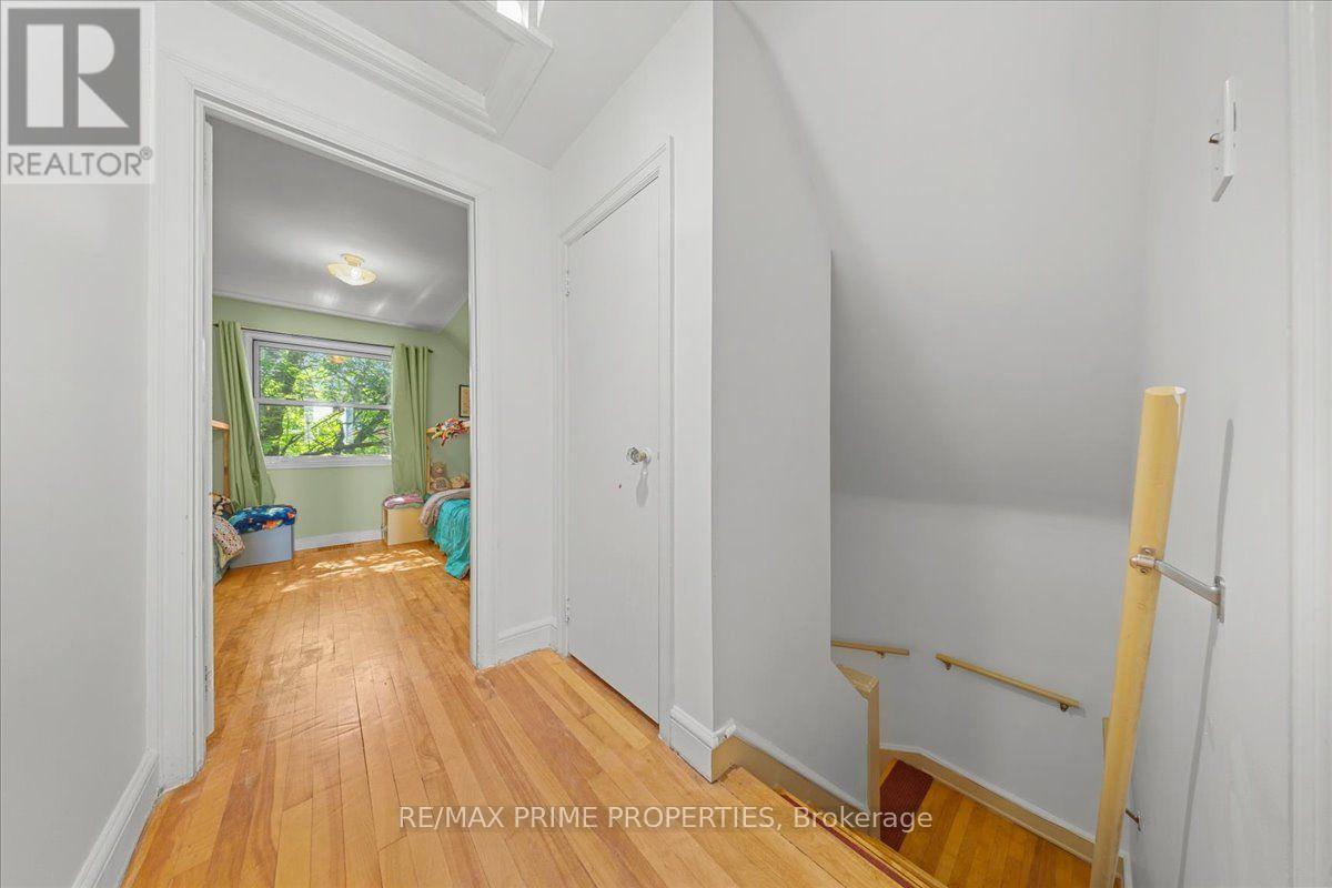 4 Bed, 2 Bath House for Sale in Ottawa – 1273 THAMES STREET, Ottawa – MLS# X13682160 - Image 15