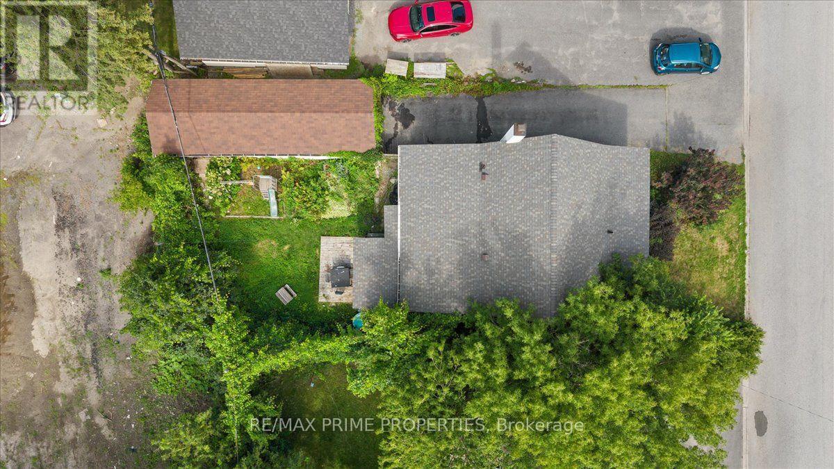 4 Bed, 2 Bath House for Sale in Ottawa – 1273 THAMES STREET, Ottawa – MLS# X13682160 - Image 31