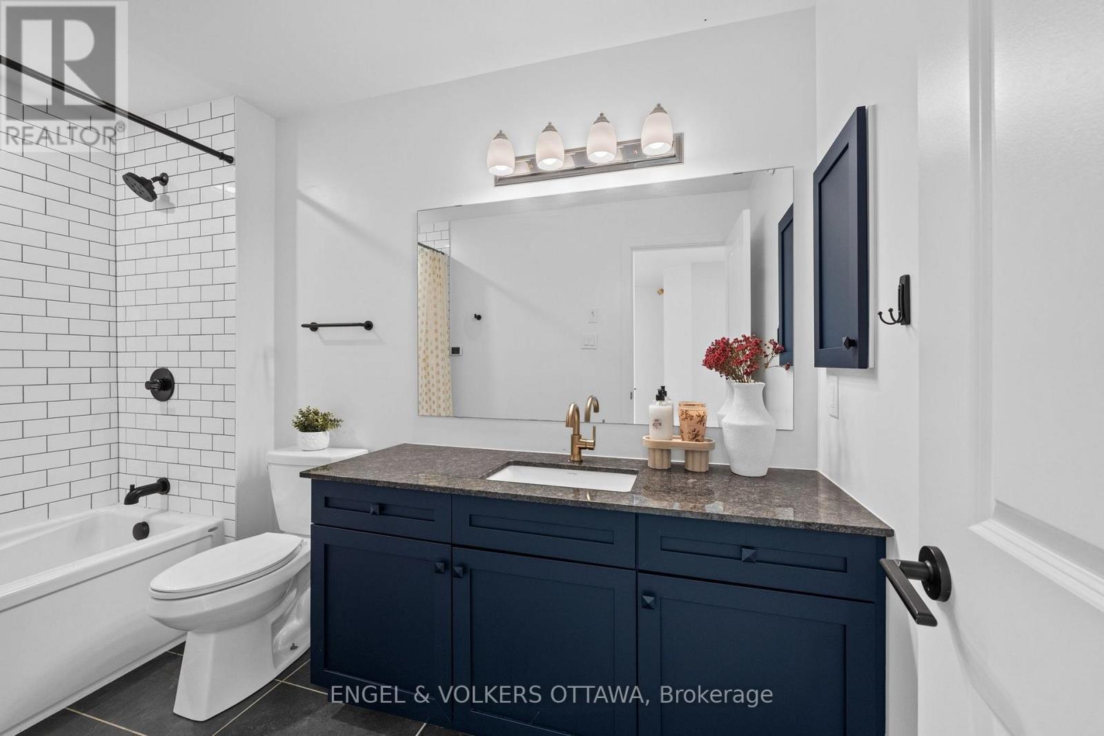 4 Bed, 3 Bath House for Sale in Ottawa – 167 LONGWORTH AVENUE, Ottawa – MLS# X13682204 - Image 19