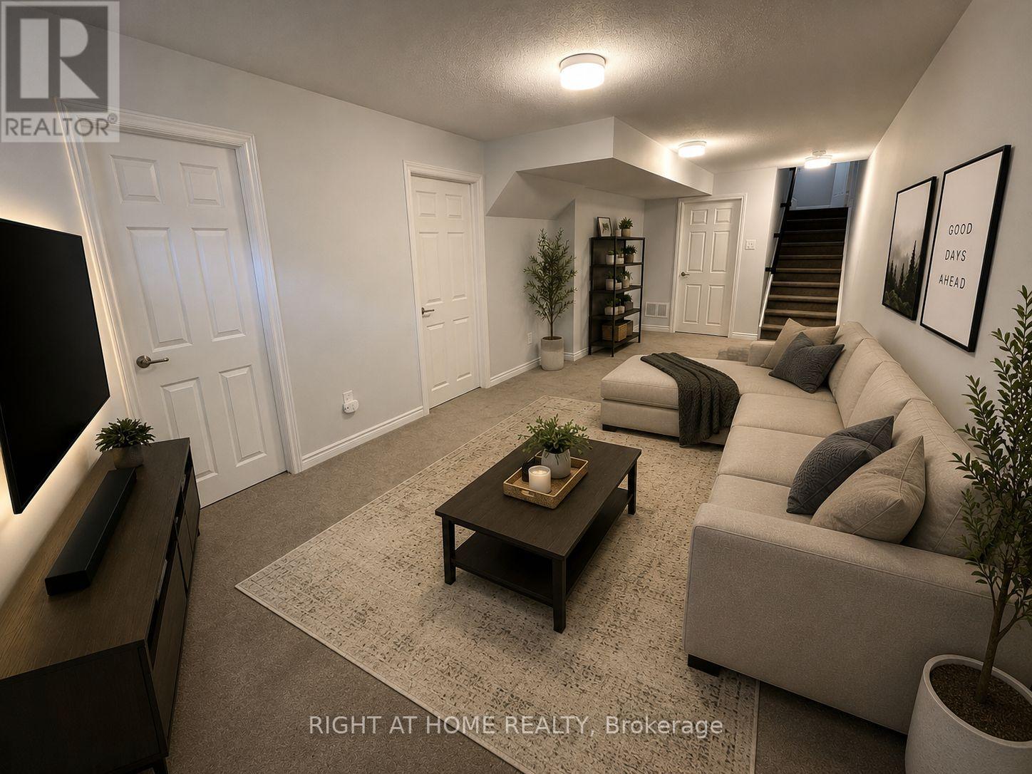 709 DERREEN AVENUE - 31