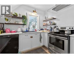 319 Lutz Street, photo 11