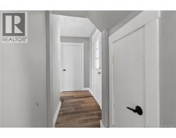 319 Lutz Street, photo 24