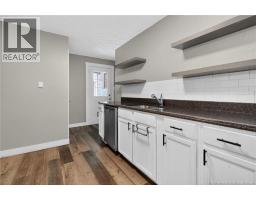 319 Lutz Street, photo 3
