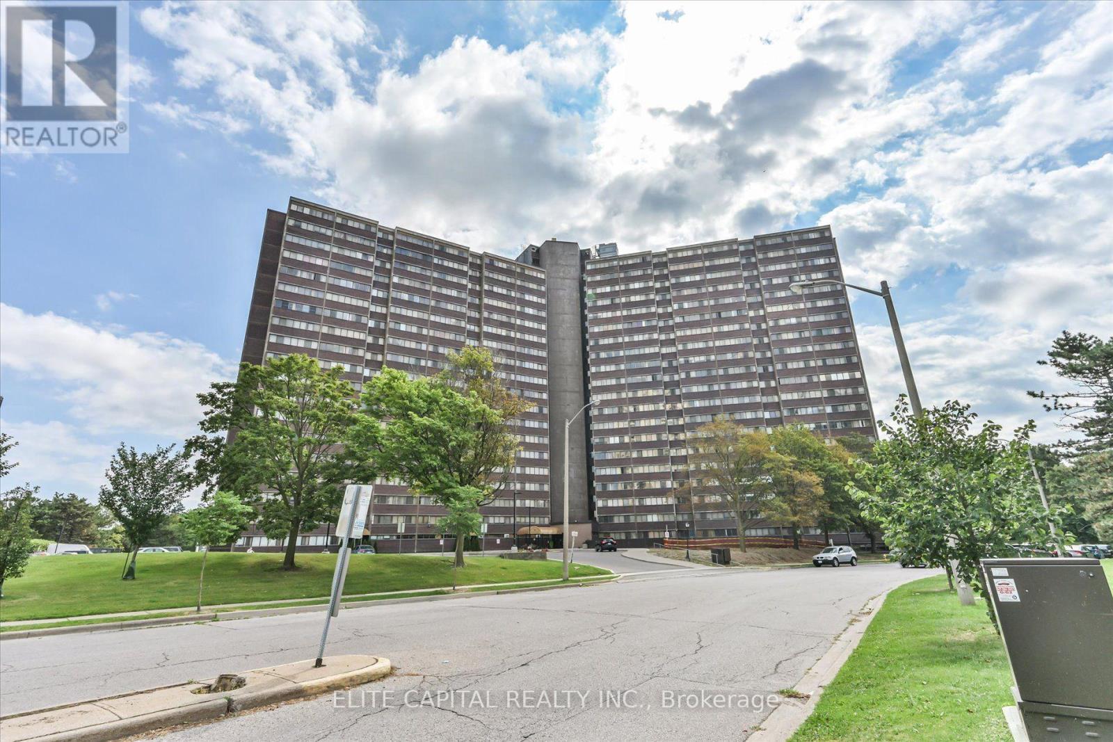 Listing photo of #1710 - 11 WINCOTT DRIVE