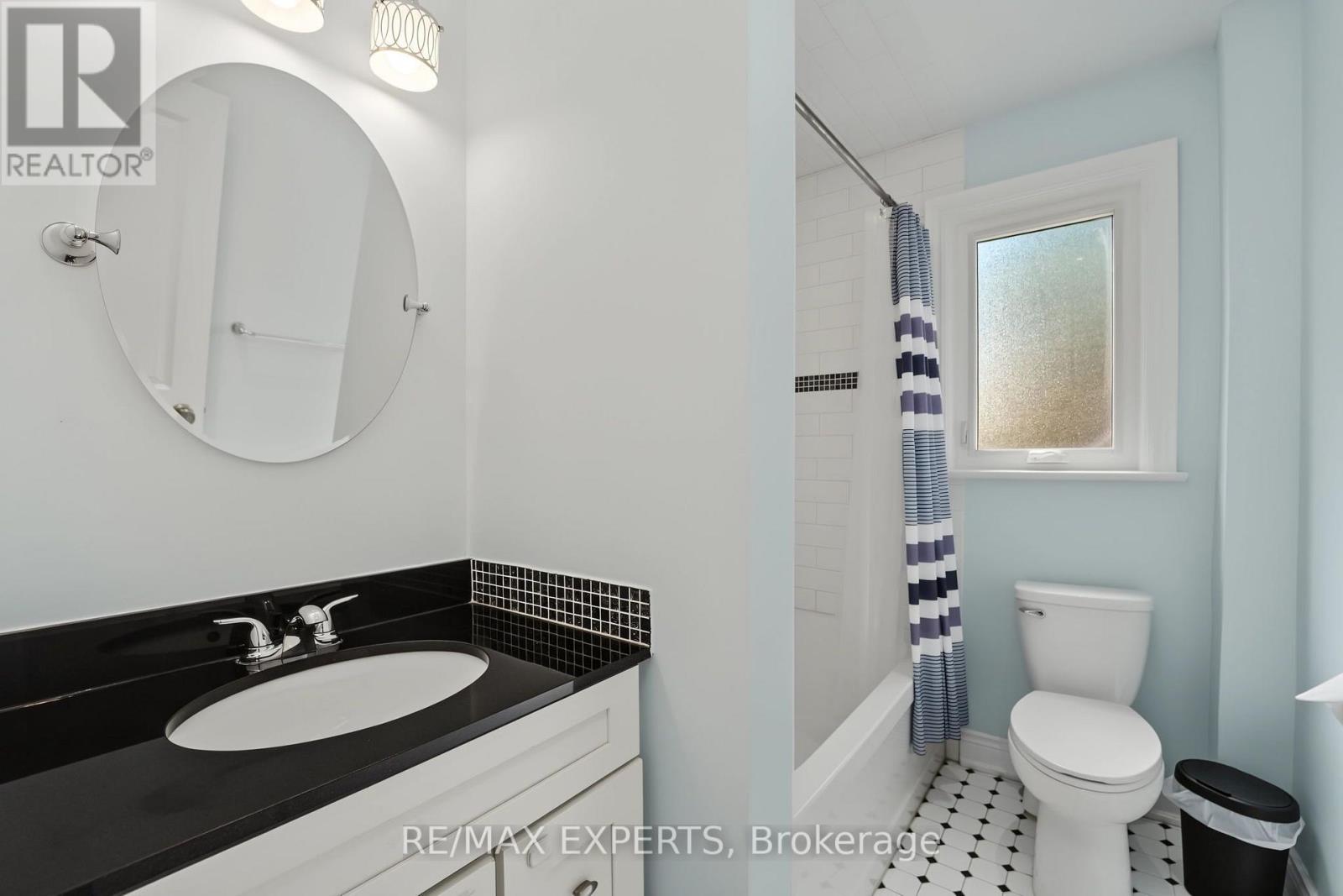 8 PALAMAR ROAD - 24
