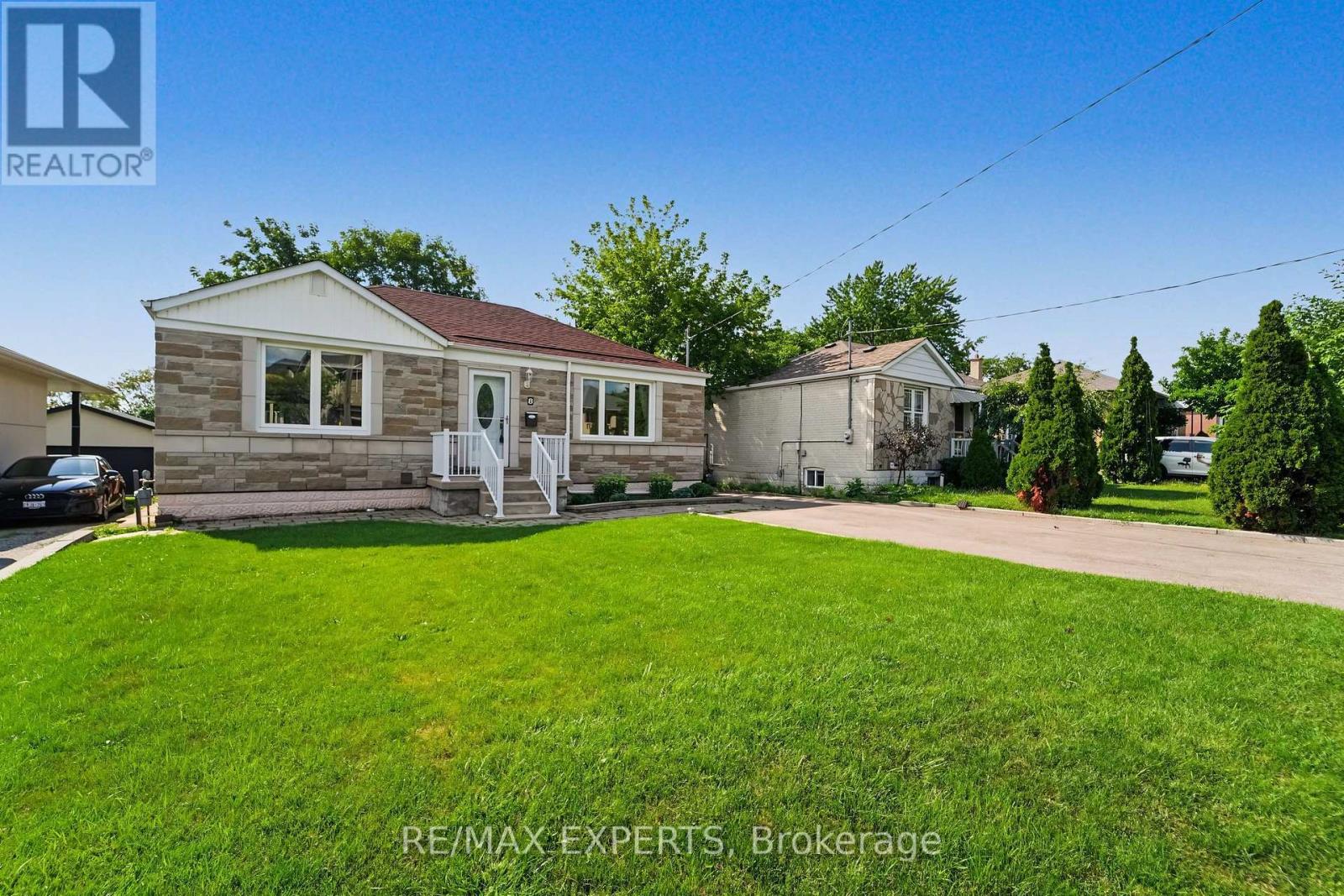 8 PALAMAR ROAD - 3