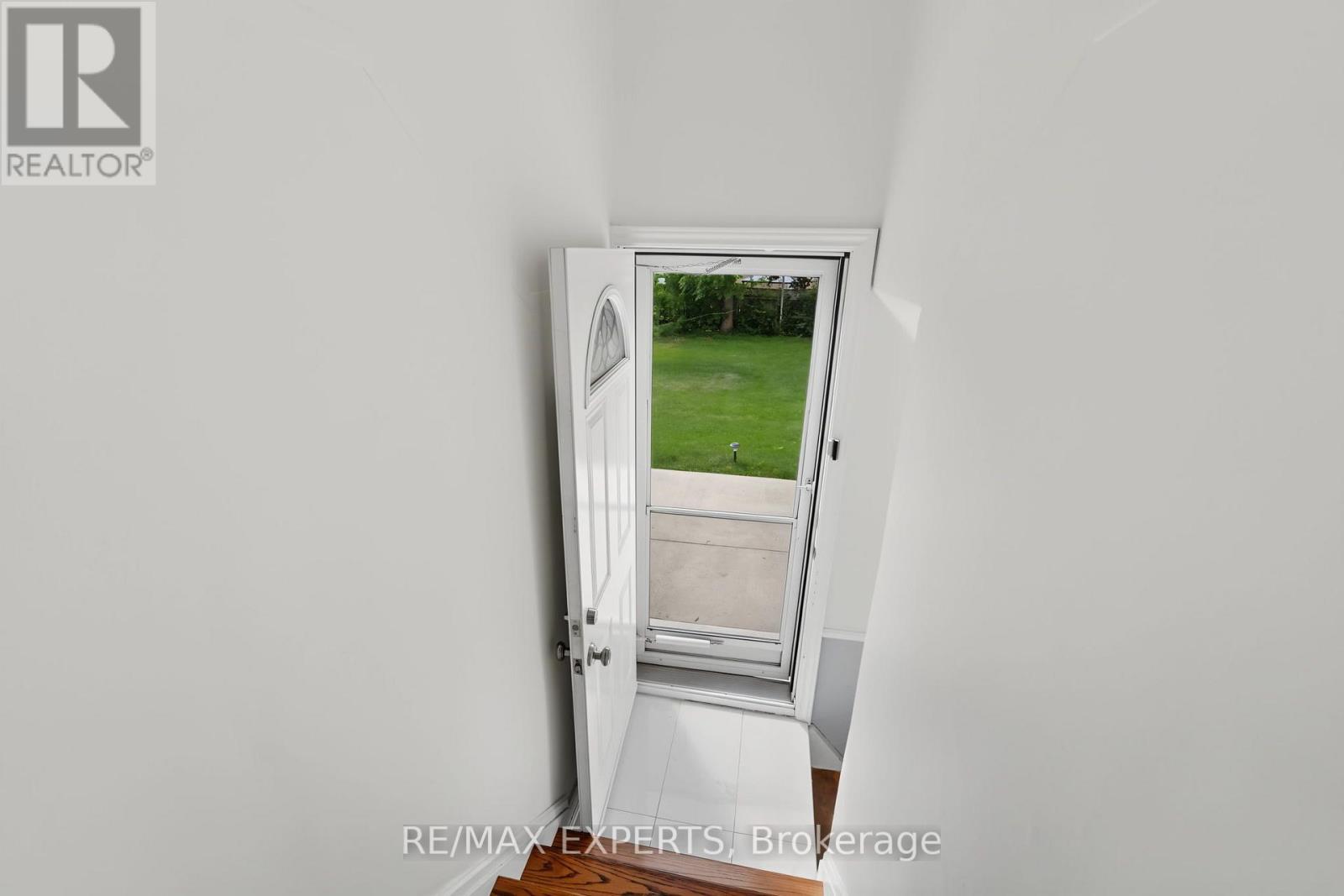 8 PALAMAR ROAD - Image 31