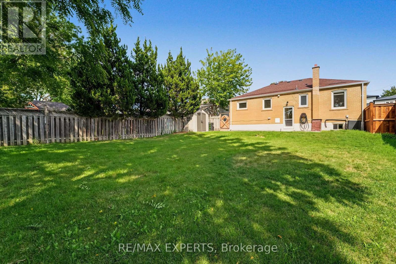 8 PALAMAR ROAD - 46