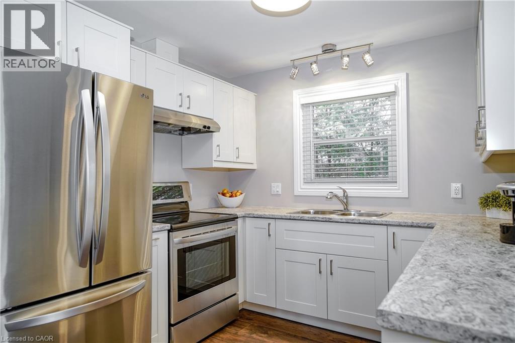241 GUELPH Avenue Unit# B — photo 2