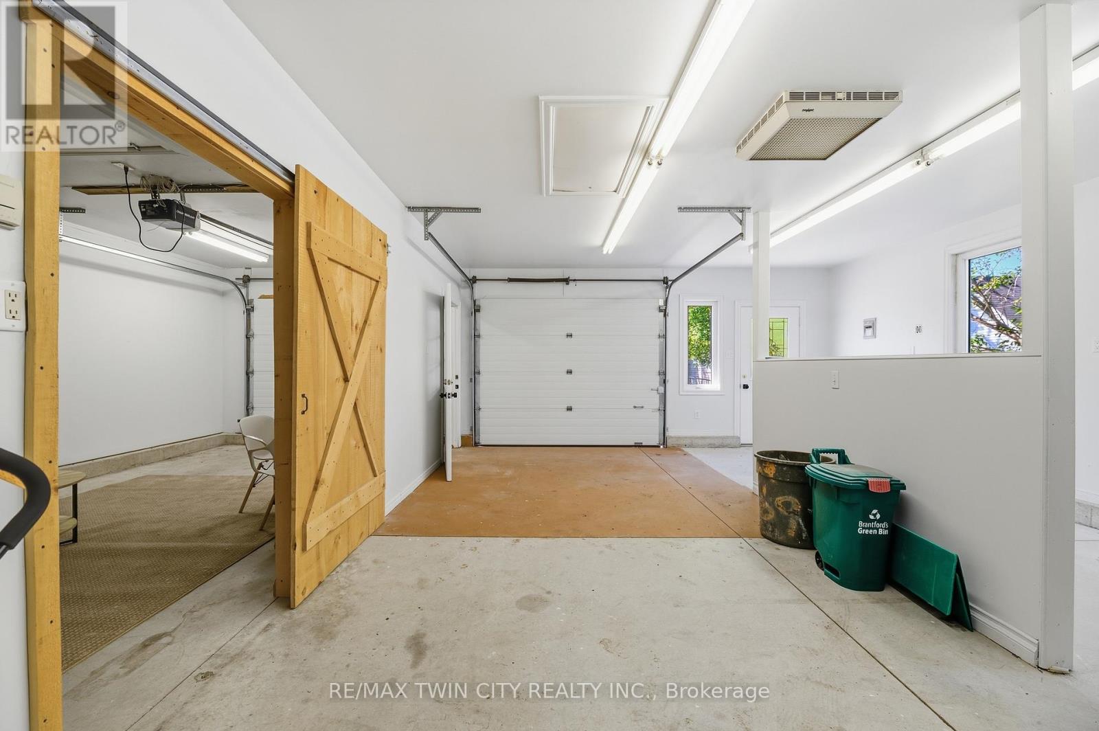 59 SALISBURY AVENUE - 27