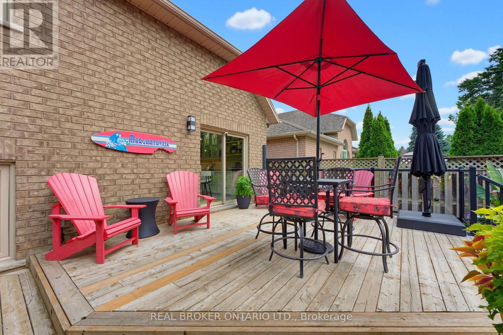 64 CARMICHAEL CRESCENT - Image 30