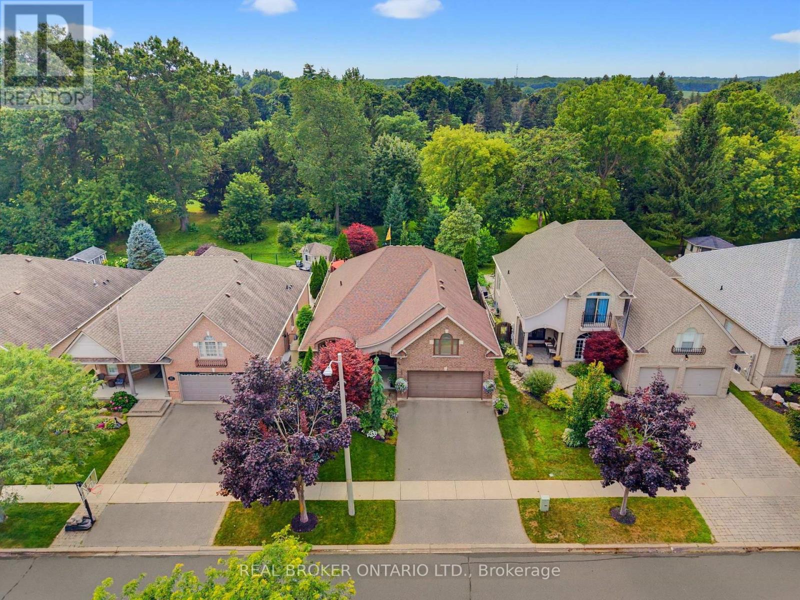 64 CARMICHAEL CRESCENT - Image 41