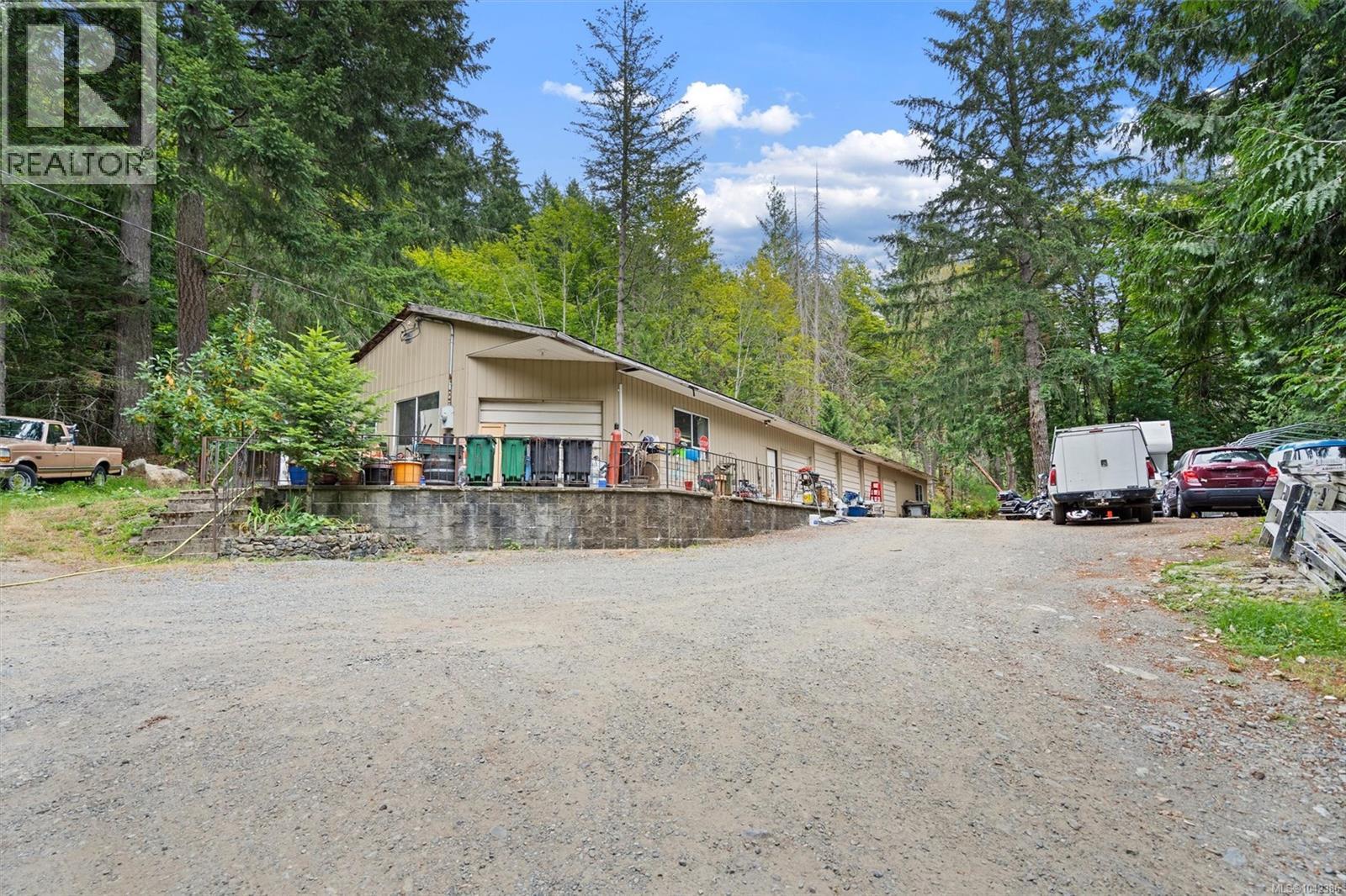 2099 Shawnigan Lake Rd - 16