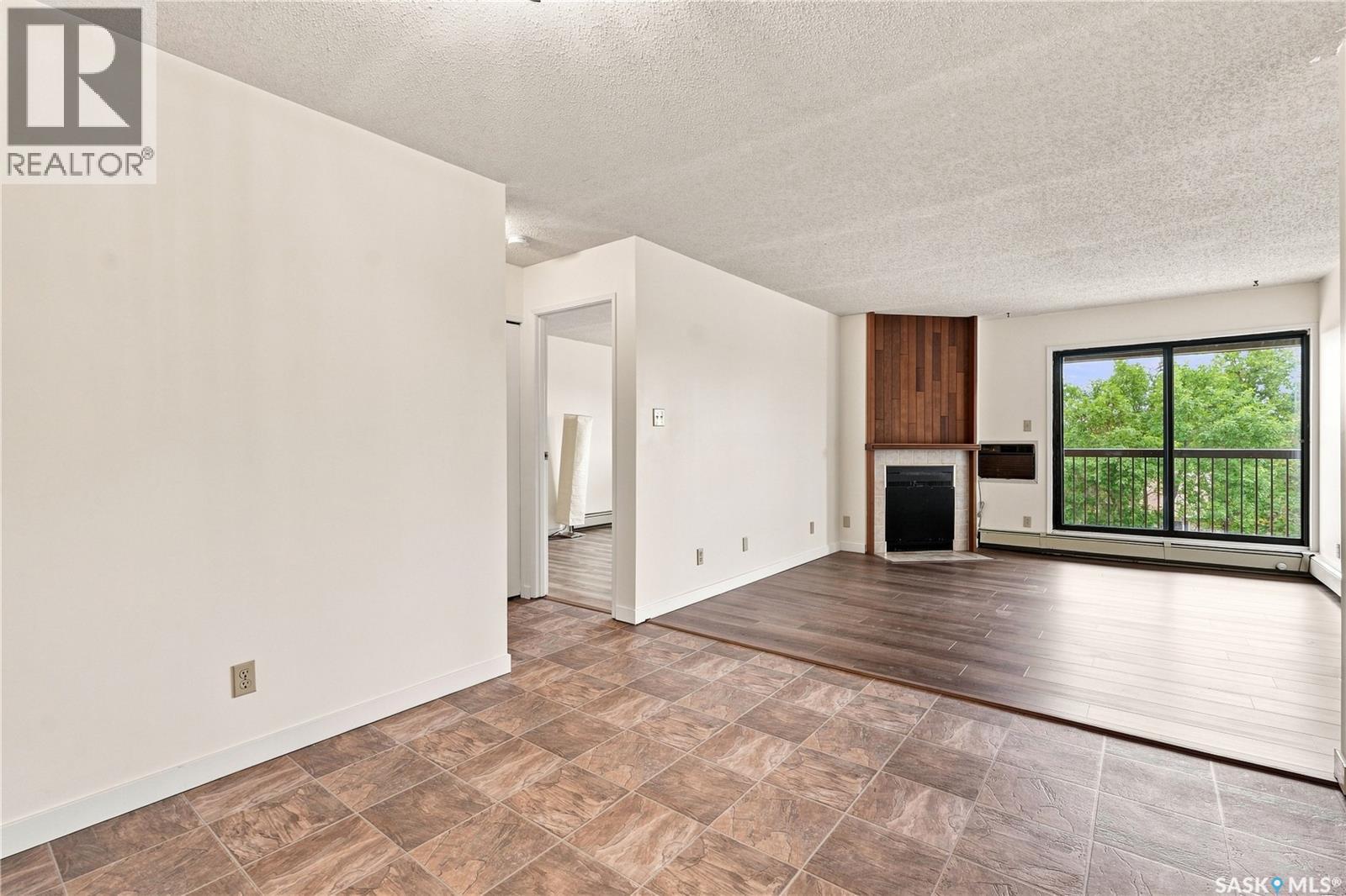 #302 345 Kingsmere BOULEVARD - 14